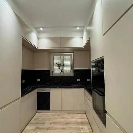 Sam's 1 - Apartment