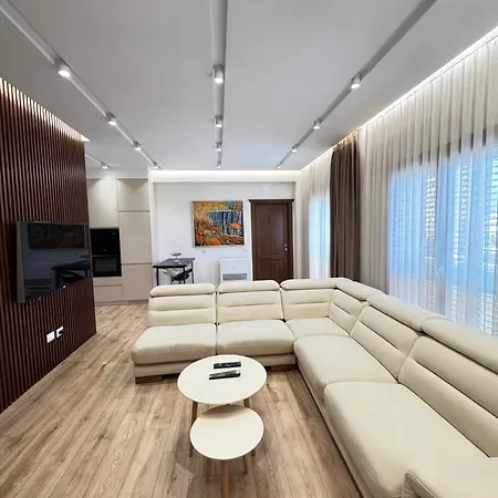 Sam's 1 - Apartment *